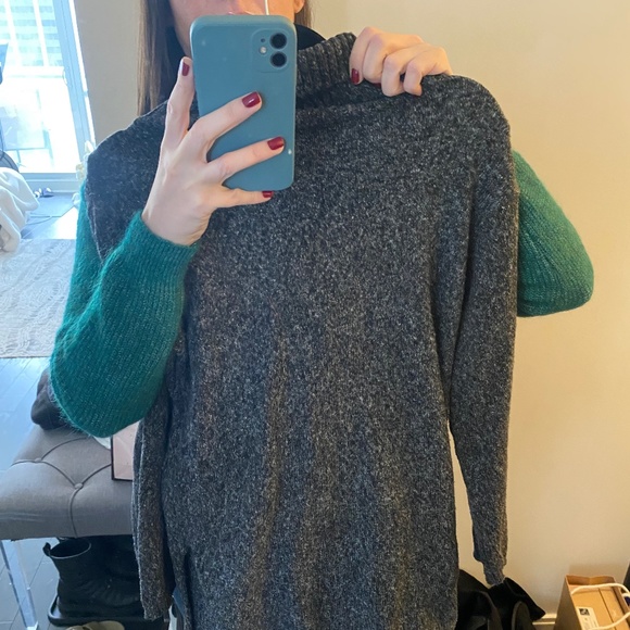 Noul Grey Turtleneck Long Sweater - OS - Picture 2 of 3